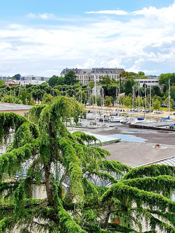 Grand Appartement De Standing Avec Terrasse Vue Port Au Centre De Vannes Exterior foto